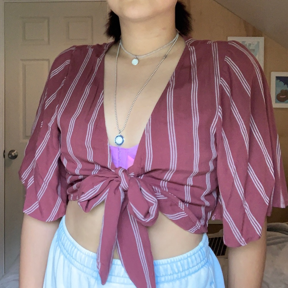 Tie front top